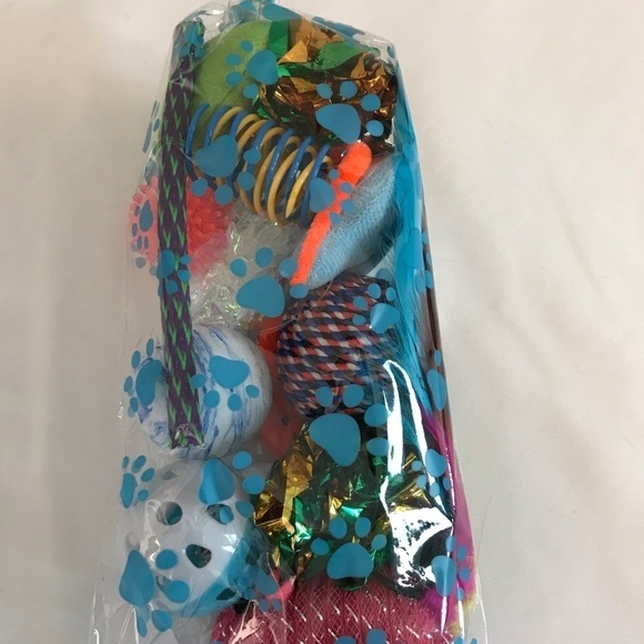 Other - 🎄cat toys. Never used. 10 for $20